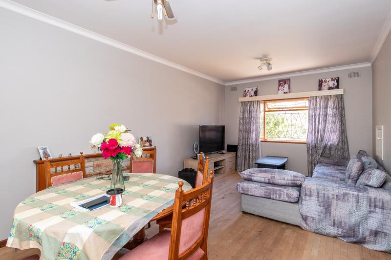 3 Bedroom Property for Sale in Diep River Western Cape